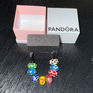 NIB : 8 Pandora Bracelet Beads